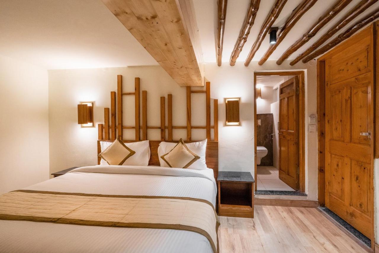Hotel Sterling Legacy Šimla Exteriér fotografie