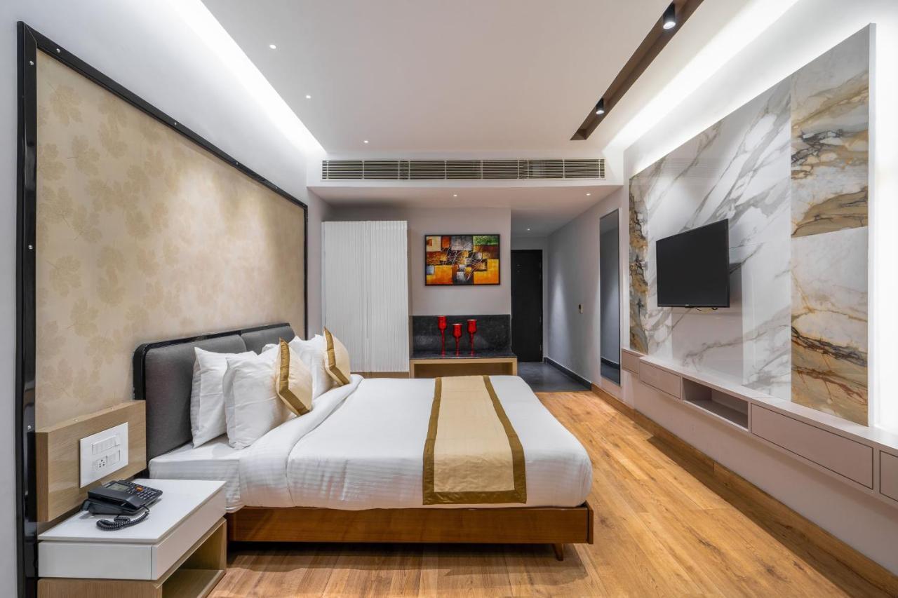 Hotel Sterling Legacy Šimla Exteriér fotografie
