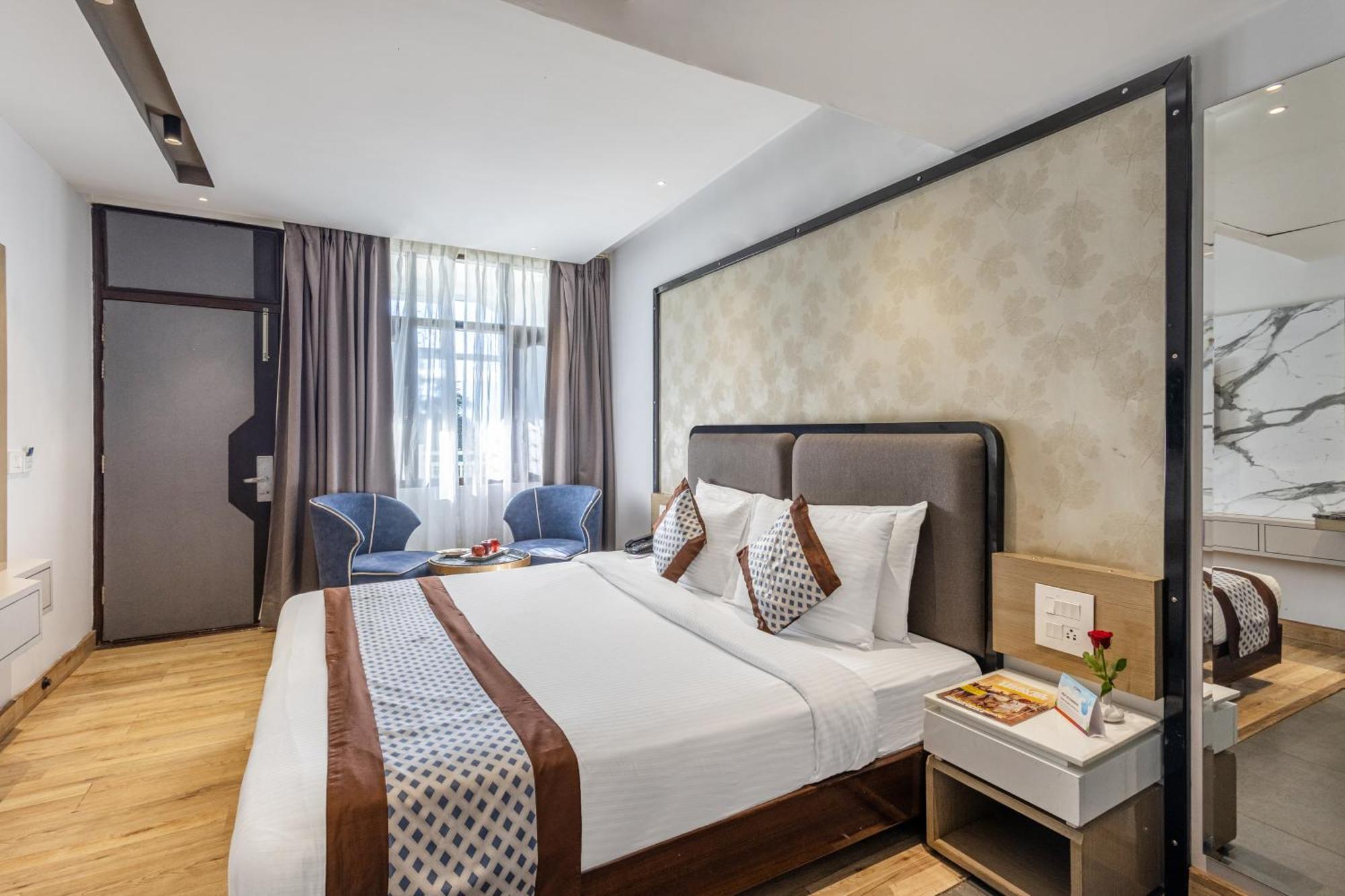 Hotel Sterling Legacy Šimla Exteriér fotografie